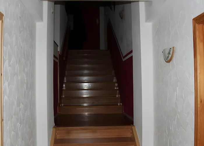 Fuer 8 Personen 160 M² 아파트 Cranzahl